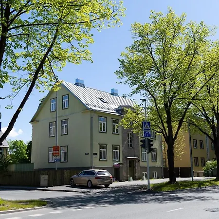 Veerenni31 アパート