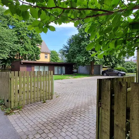 Appartement Veerenni31 *