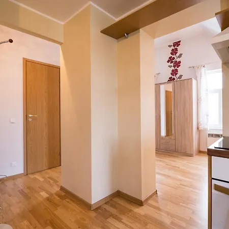 Veerenni31 Apartamento Tallin